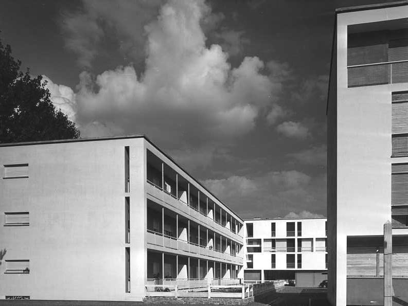 Storiaolivettti Case del quartiere Canton Vesco a Ivrea